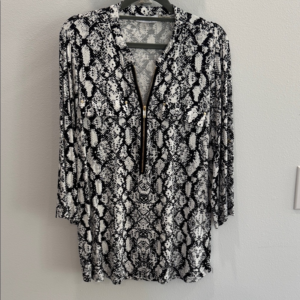 Calvin Klein Monochrome Abstract Print Top